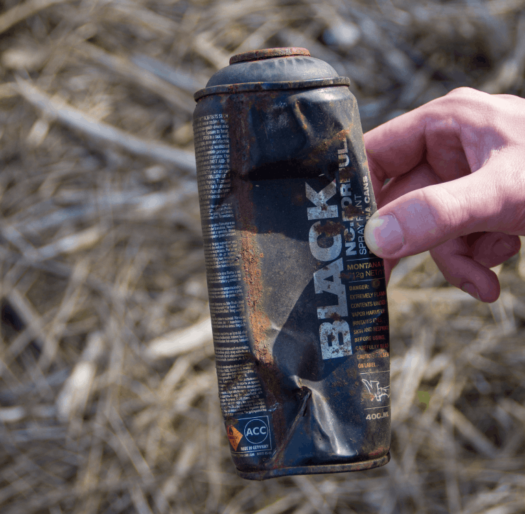 Picture of an old spray can